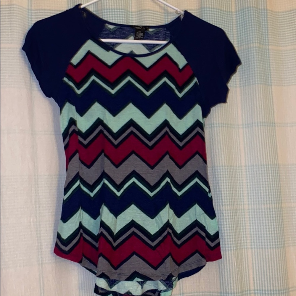 Women's short sleeve sweater t-shirt